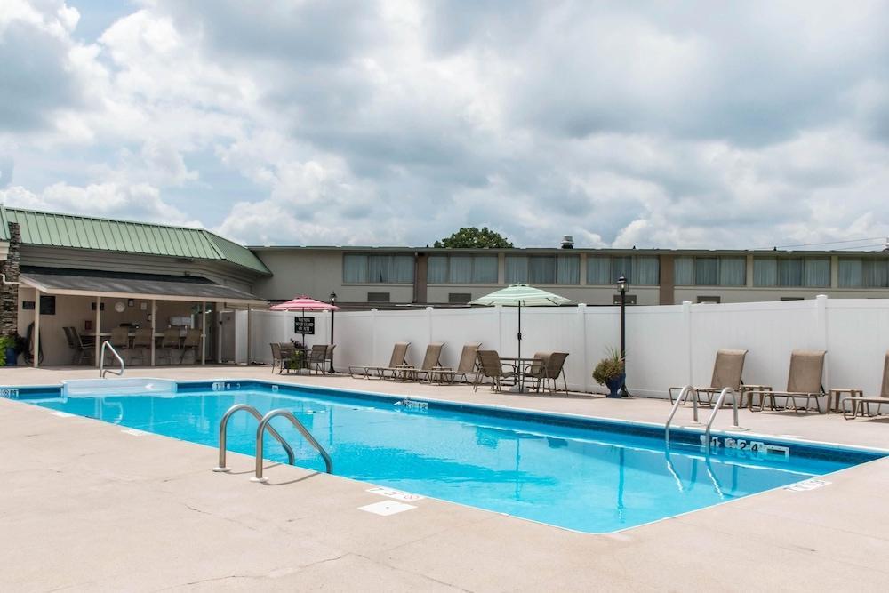 Comfort Inn Lancaster County North Denver Exterior foto